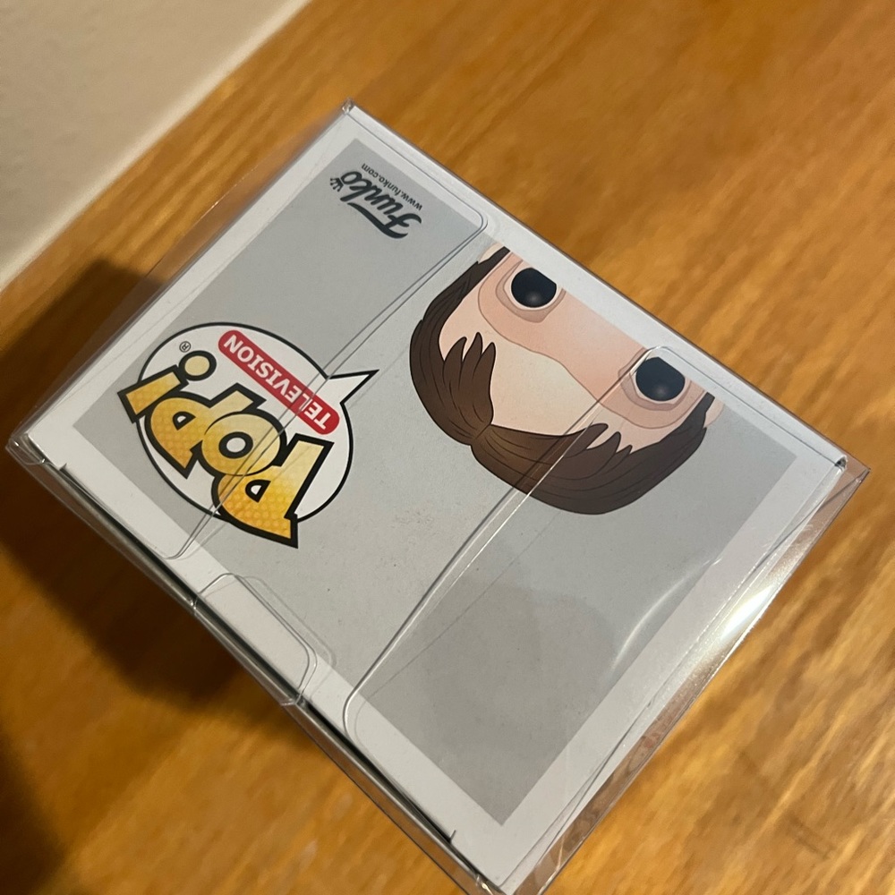 The office funko pop Dwight exclusive - Picture 5 of 6